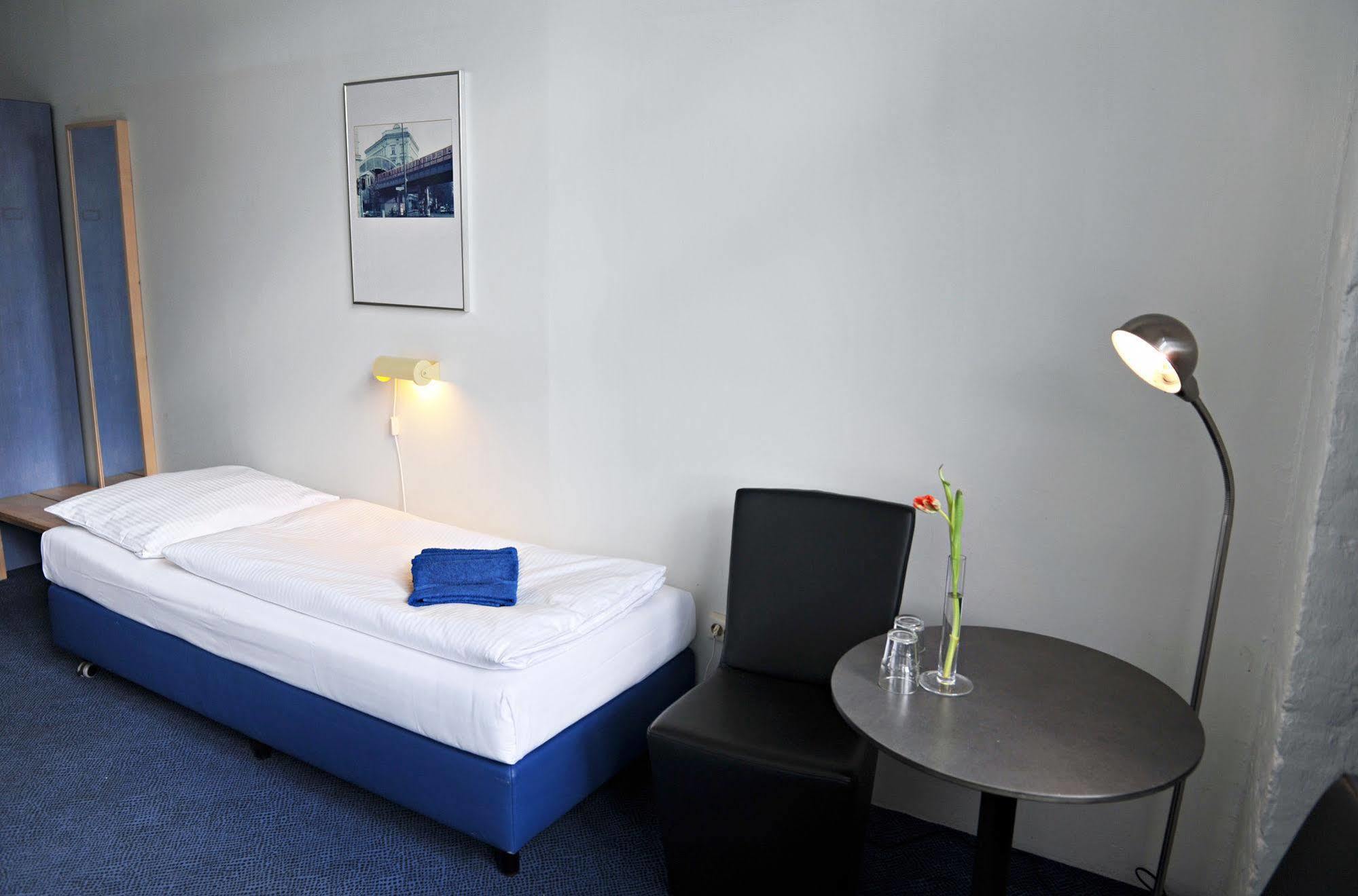 Hotel Transit Berlin Ngoại thất bức ảnh