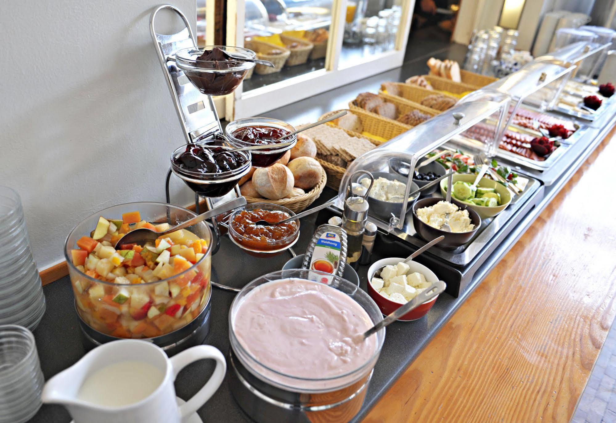 Hotel Transit Berlin Ngoại thất bức ảnh