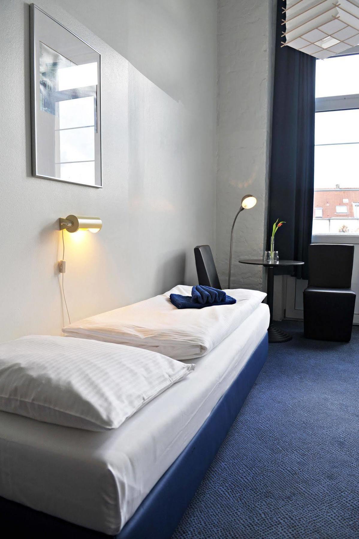 Hotel Transit Berlin Ngoại thất bức ảnh